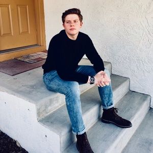 Meet your Posher, Austin